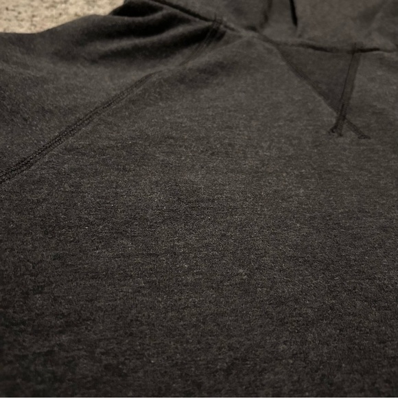 Lululemon Athletica Dark Gray Pull Me Over Hoodie Size 4 - Picture 4 of 12